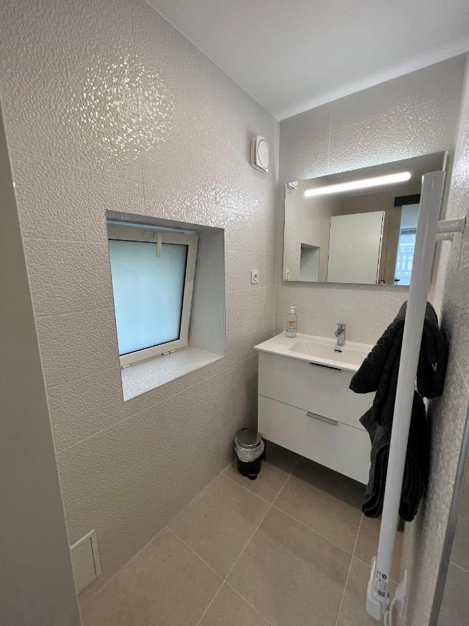 Beire-le-Châtel L'Etape, Logement Climatise ! المظهر الخارجي الصورة